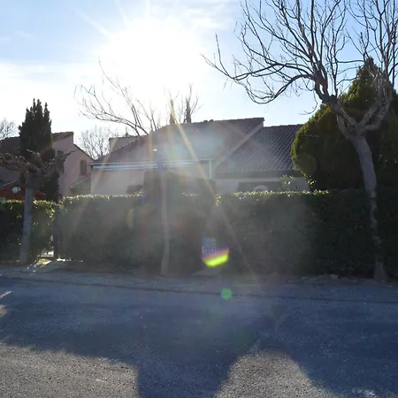 Maison 3 Pieces Avec Piscine, Parking Prive, Proche Et Centre D'argeles-sur-mer - Fr-1-225-75 Argeles-sur-Mer